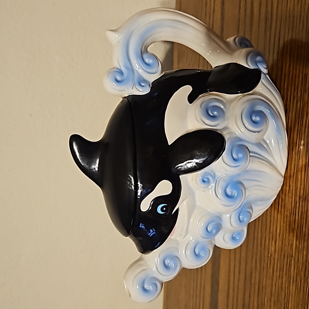 Vintage Rare Shamu Orca Teapot